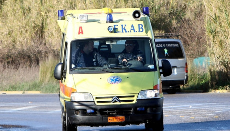 Θανατηφόρο τροχαίο στην Ελλάδα – Ενεπλάκησαν τρεις μοτοσικλέτες και τρία οχήματα 
