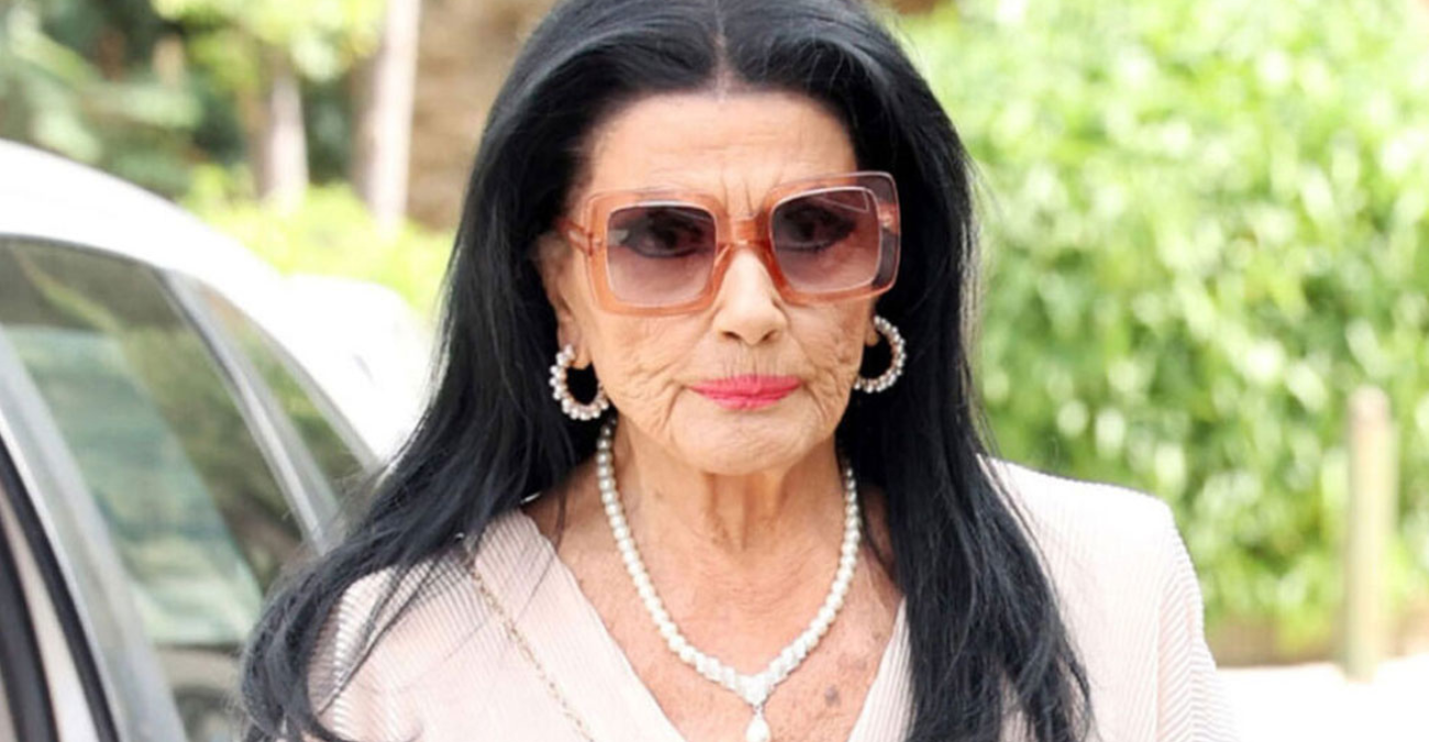 Ζωζώ Σαπουντζάκη: Στενή της συνεργάτιδα αποκαλύπτει για την υγεία της – «Παραμένει αισιόδοξη»