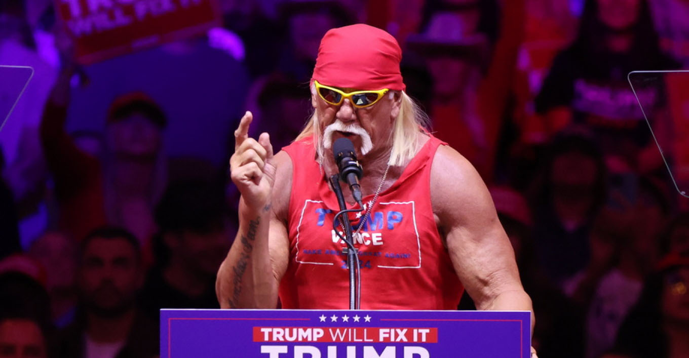Πέθανε ο θρύλος του WWE και ηθοποιός Χαλκ Χόγκαν