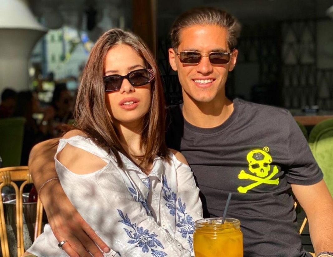 Μαρία Κορτζιά: Γιόρτασε τα γενέθλια της αγκαλιά με τον Πιέρο και τα παιδιά τους - Δείτε φωτογραφίες