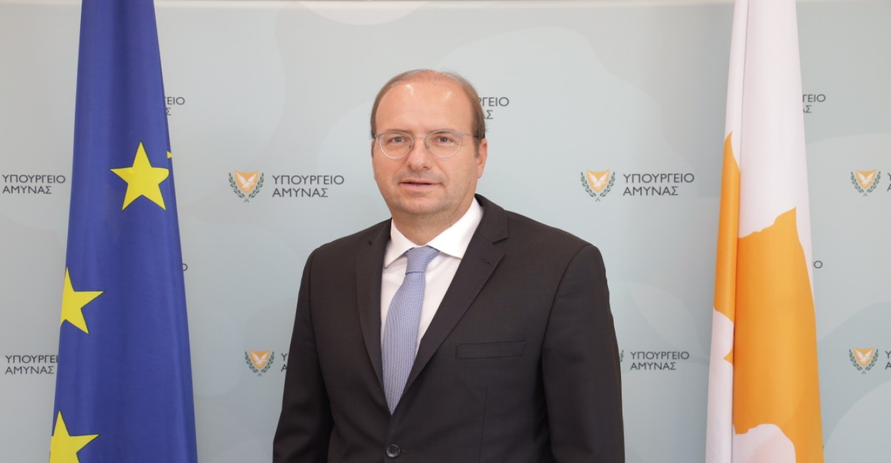 Υπουργός Άμυνας: «Η ποιοτική αναβάθμιση των δυνατοτήτων της ΕΦ αποτελεί μόνιμο και αμετάθετο στόχο»