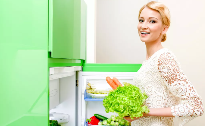 Τροφική δηλητηρίαση: Το πράσινο λαχανικό που θέλει οπωσδήποτε ψυγείο – Tips προφύλαξης 