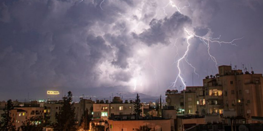 Σε ισχύ κίτρινη προειδοποίηση - Έρχονται καταιγίδες και χαλάζι σε πολλές περιοχές της Κύπρου 