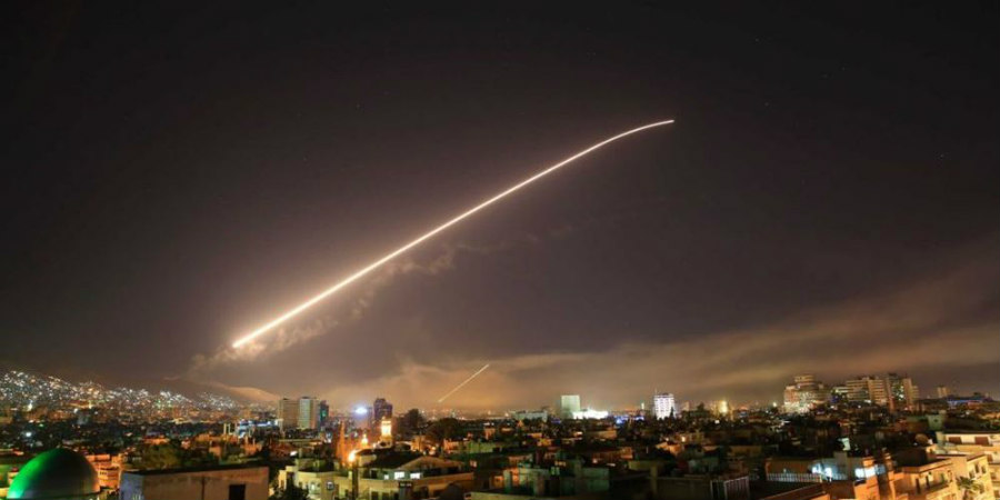 Επίθεση με πυραύλους το Ισραήλ - Σκοτώθηκαν άμαχοι σε Χομς και Δαμασκό 