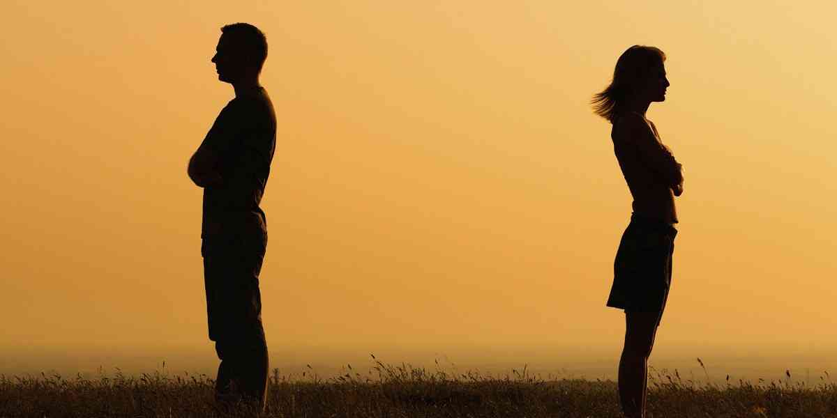 Χώρισε νεαρή Κύπρια τραγουδίστρια - Τα... προξενιά που προσπαθεί να της κάνει η γιαγιά της