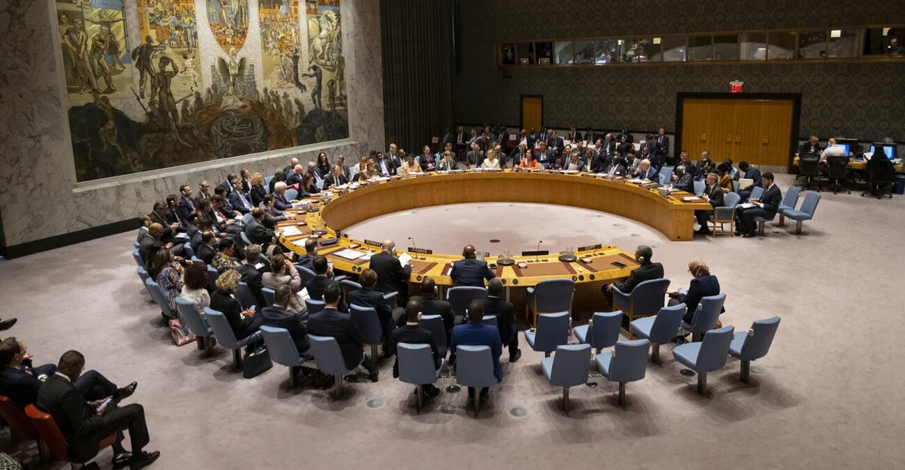 ΟΗΕ: Έκτακτη σύγκληση του Συμβουλίου Ασφαλείας για τους βομβαρδισμούς ΗΠΑ και Βρετανίας στην Υεμένη