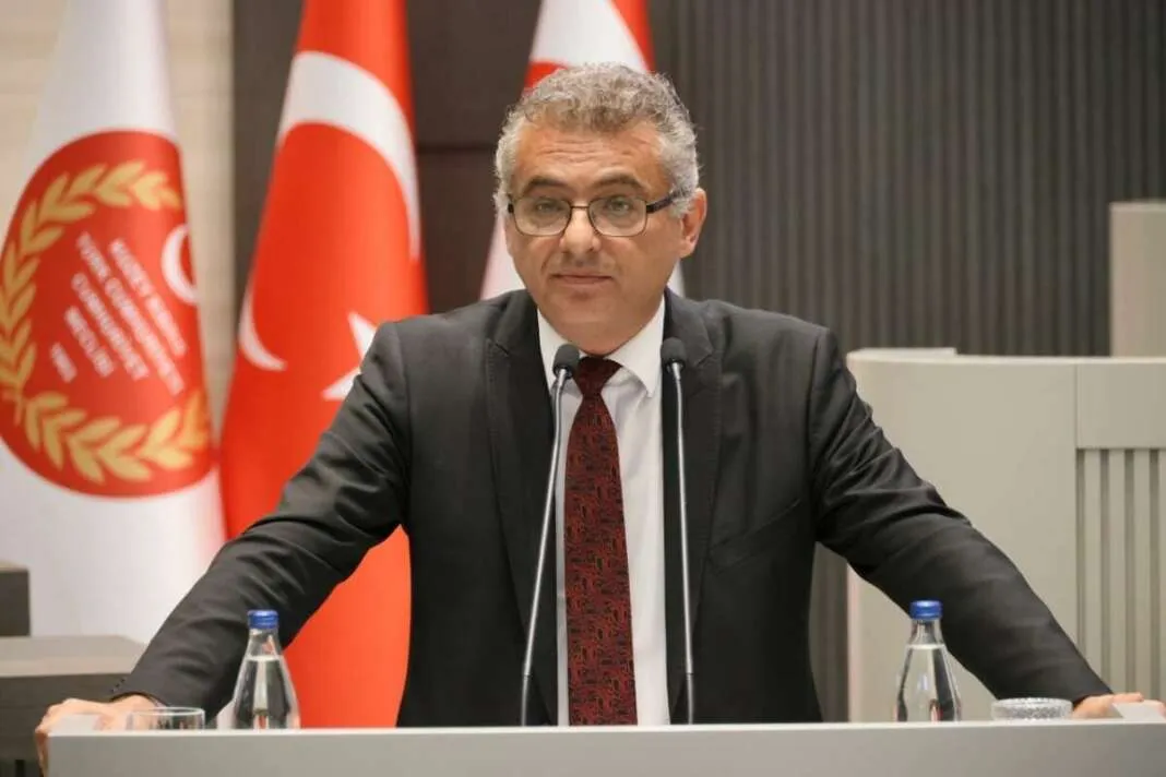Έρχιουρμαν: «Δεν θα επηρεαστούμε από παιχνίδια»