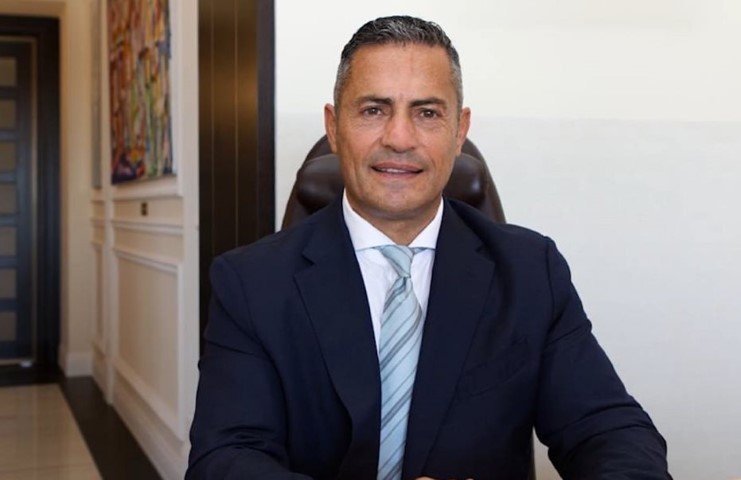 Τζον Χριστοδούλου: Εξετάζει υποψηφιότητα για τις Προεδρικές – «Από Αγάπη για την Κύπρο» – Πότε θα πάρει την τελική απόφαση