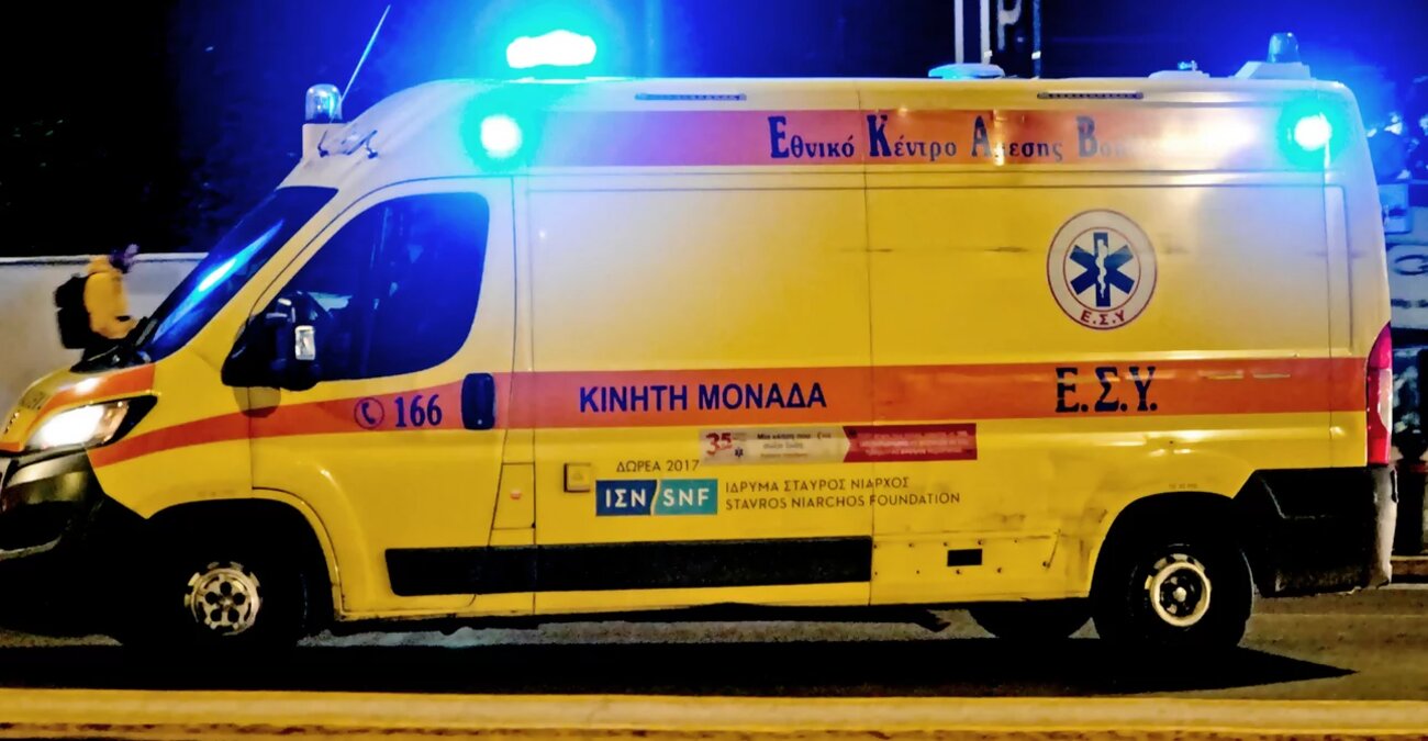 Σοβαρό τροχαίο στην Ελλάδα - Τέσσερα άτομα απεγκλωβίστηκαν