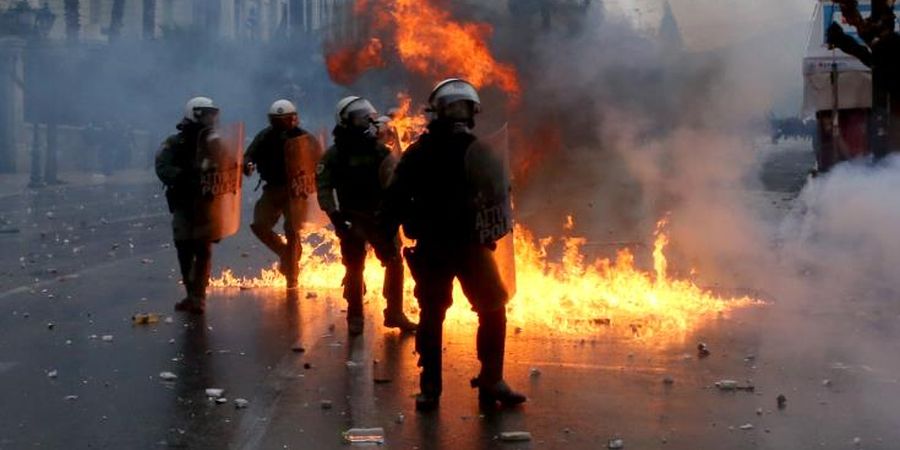 Τραυματίες από τα επεισόδια στη διάρκεια του συλλαλητηρίου στην Αθήνα