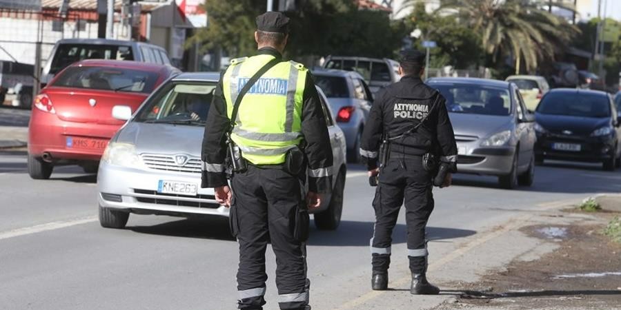 Έλεγχοι αστυνομίας για τροχαίες παραβάσεις – Καταγγελίες στην επαρχία Πάφου