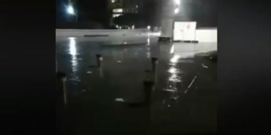 ΛΕΥΚΩΣΙΑ: Γέμισε με νερό η Πλατεία Ελευθερίας – «Βροχή» κεραυνών στην πρωτεύουσα – VIDEO