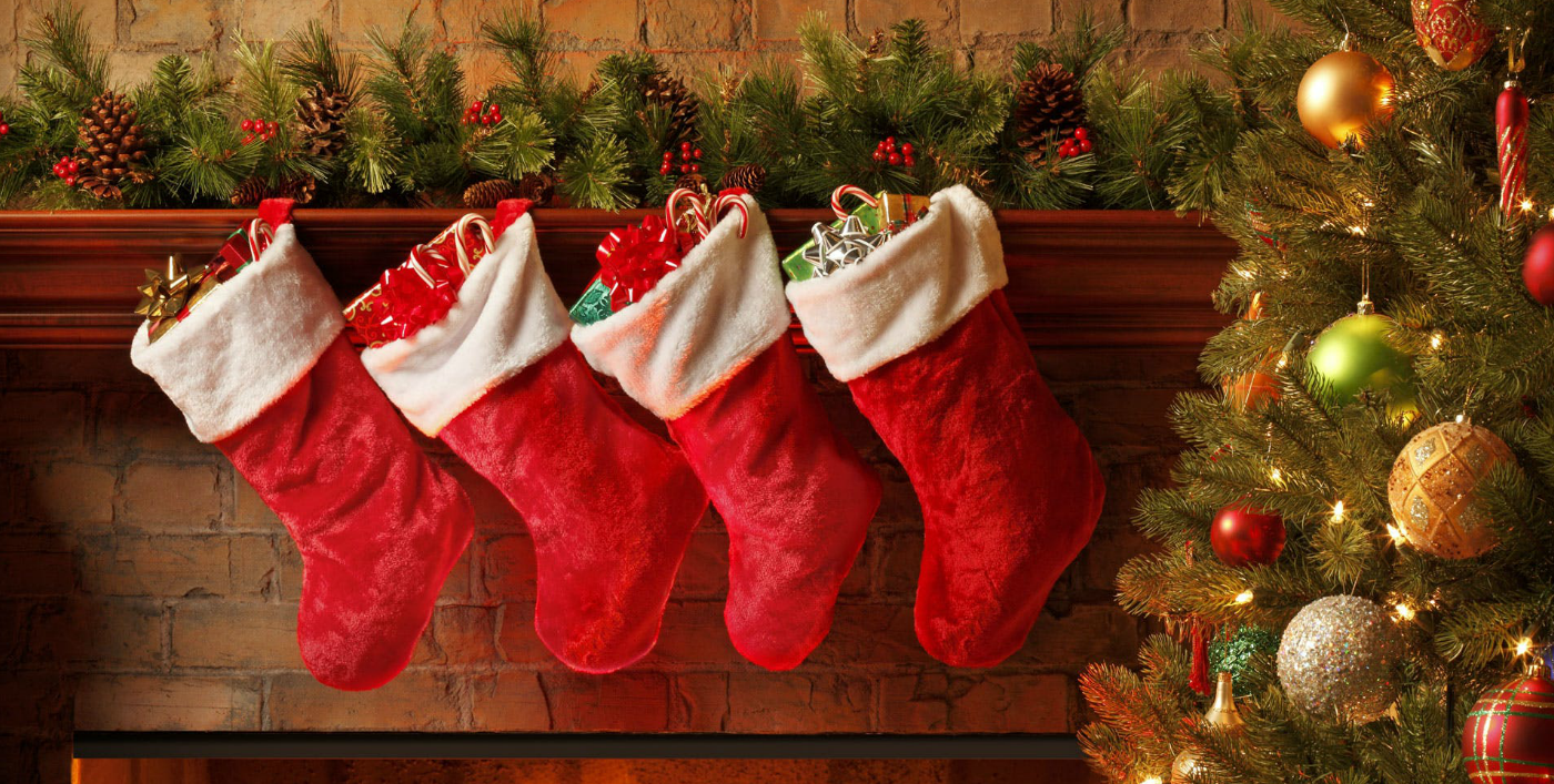 Αυτά είναι τα πιο παράξενα Χριστουγεννιάτικα έθιμα ανά τον κόσμο - Από το «δώρο του αμύγδαλου» μέχρι τον βουδιστή Άγιο Βασίλη