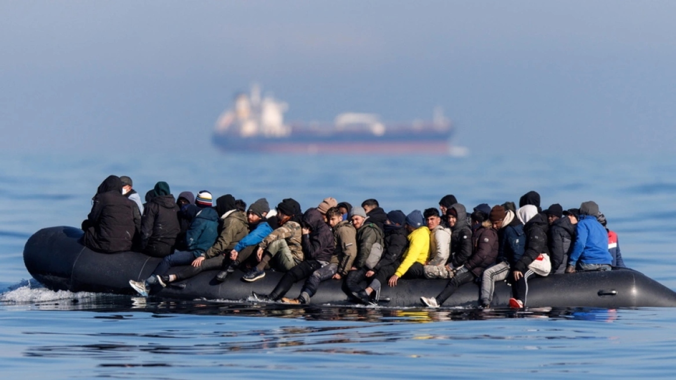 Η Κομισιόν προειδοποιεί Λιβύη και αφρικανικές χώρες: «Στοπ» στην οικονομική βοήθεια αν δεν κρατήσετε τους μετανάστες