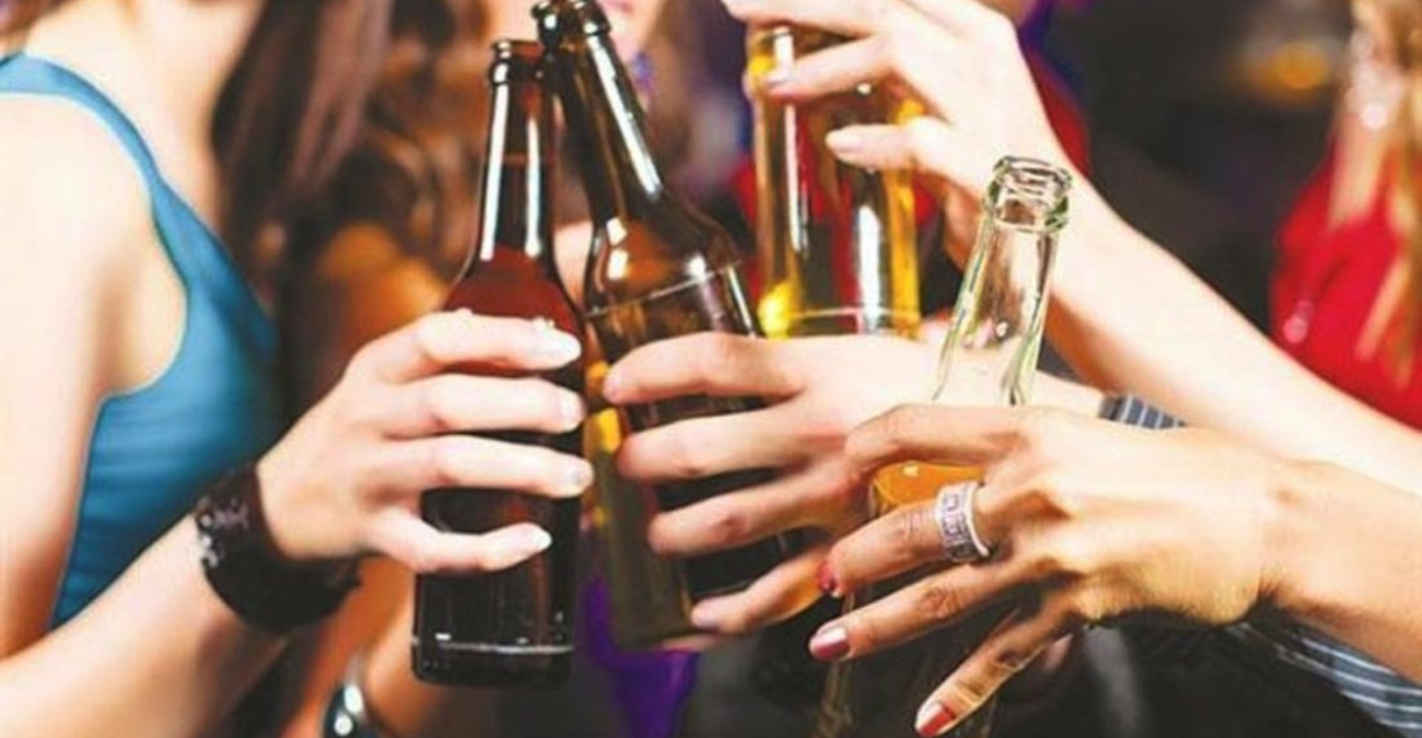  Ερευνα: Δεν έγινε έλεγχος ταυτότητας σε επτά στους δέκα ανήλικους για αγορά αλκοόλ