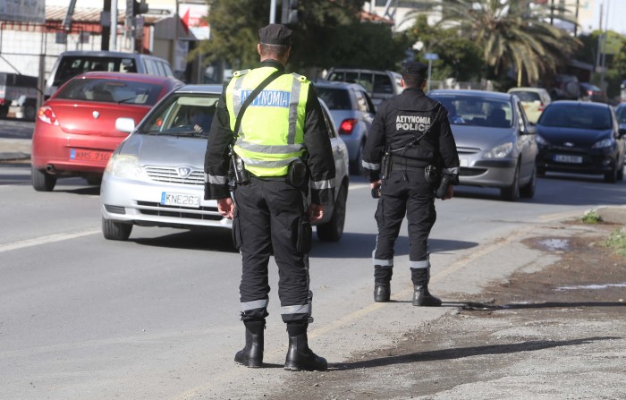 Αδιόρθωτοι οι Κύπριοι οδηγοί - Έπεσαν στα 'δίχτυα' της Αστυνομίας