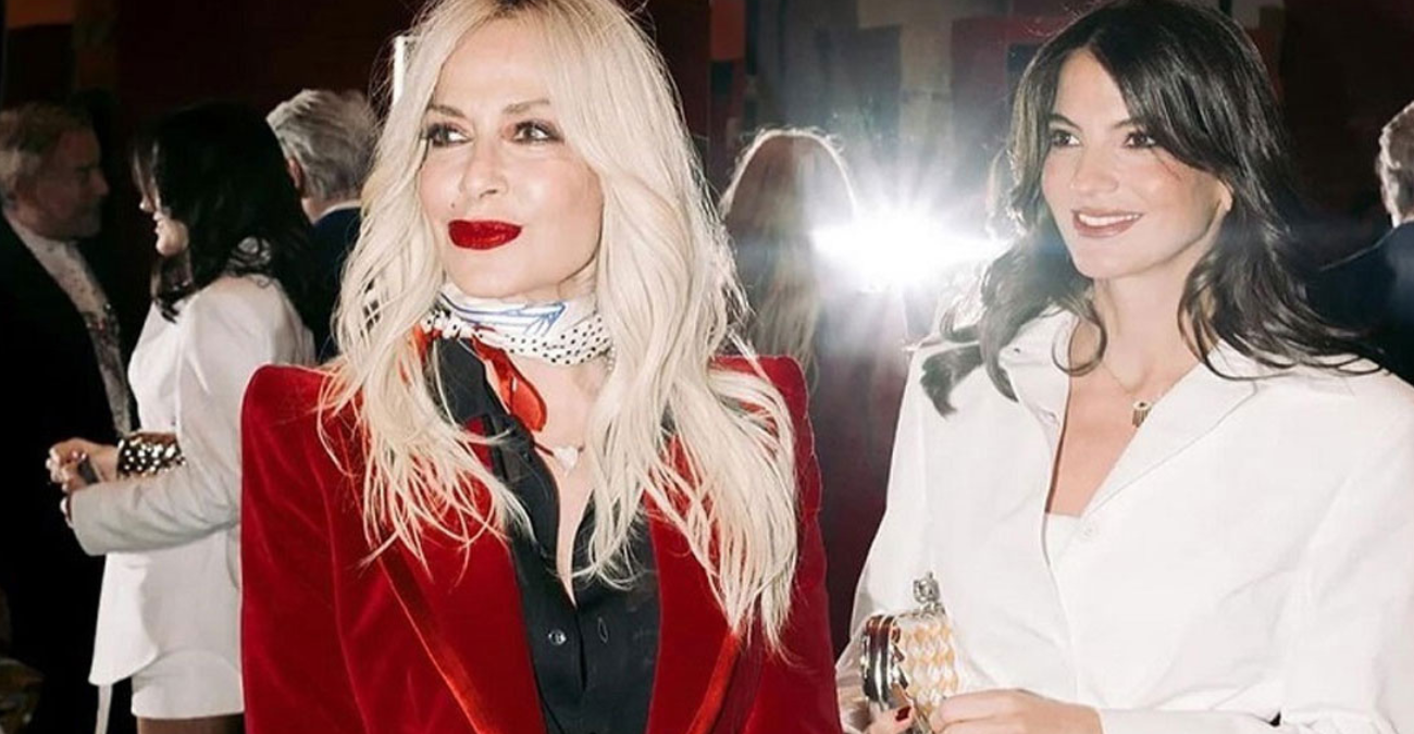 Η Άννα Βίσση αποχωρεί από την Panik Records – Business αποκλειστικά με την κουμπάρα της Δήμητρα Κούστα