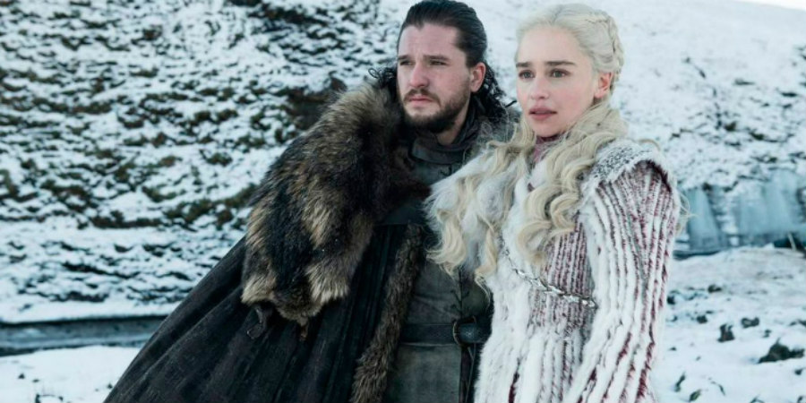 Η Εμίλια Κλαρκ επιβεβαιώνει ότι ετοιμάζεται spin-off του «Game Of Thrones» με τον Κιτ Χάρινγκτον