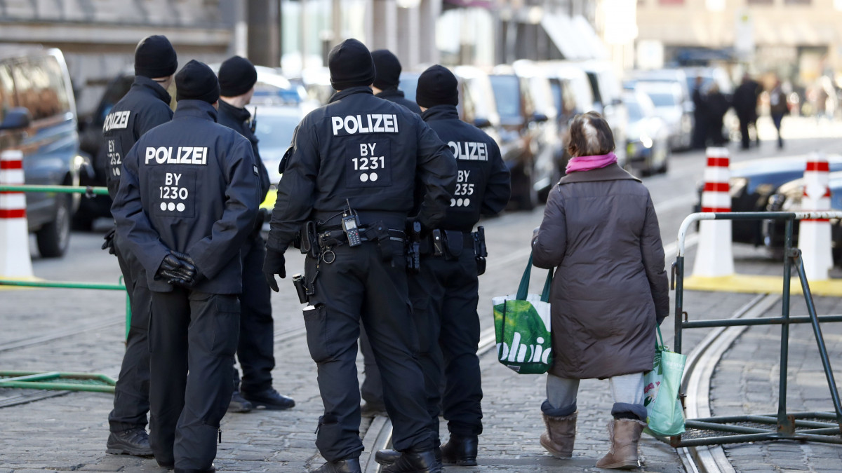 Γερμανία: Ο  εισαγγελέας δήλωσε ότι ο ύποπτος για το περιστατικό στο Χάλε ήθελε να διαπράξει σφαγή στη συναγωγή