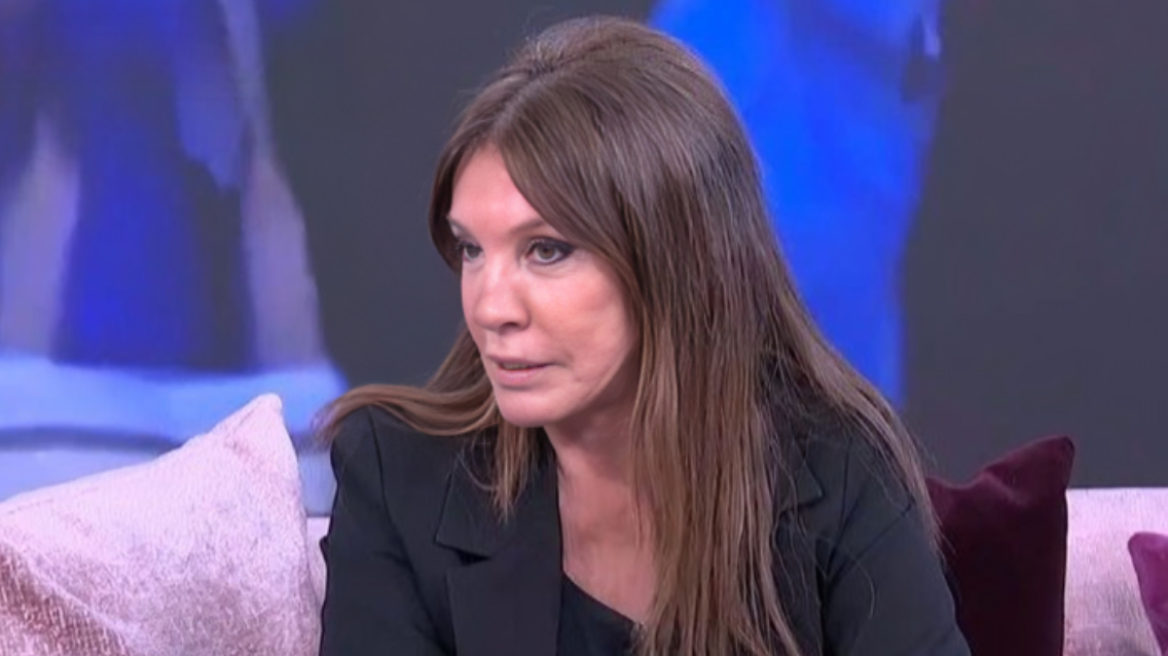 Βάνα Μπάρμπα: «Η κόρη μου δεν θέλει να μιλάω για εκείνη, ήμουν σύμβολο και νόμιζα ότι έπρεπε να πω τα πάντα για την προσωπική μου ζωή»