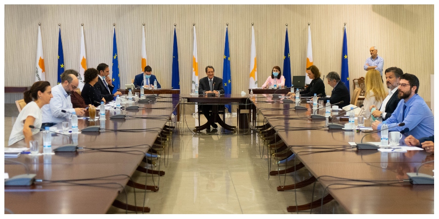 Σύσκεψη Αναστασιάδη με επιστημονική ομάδα: Συζήτηση και αποφάσεις για τη τρίτη φάση και το άνοιγμα νηπιαγωγείων και γυμναστήριων