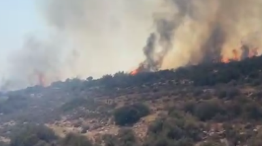 VIDEO: Συνεχίζει να μαίνεται ανεξέλεγκτη η φωτιά - Ενεργοποιήθηκε το »Ίκαρος 2»