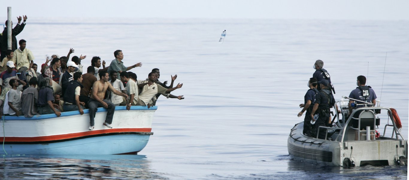 ΚΥΠΡΟΣ: Έφτασε νέο πλοιάριο με μετανάστες – Αποβιβάστηκαν 51 πρόσωπα
