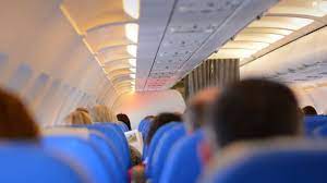 Αναστάτωση σε αεροπλάνο στο Ηράκλειο - 17χρονος επιβάτης εκτός εαυτού