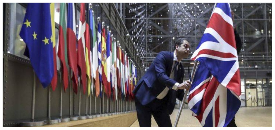 Η Ευρώπη βάζει τη Βρετανία «σε καραντίνα»: Διακοπή συνδέσεων με το Ηνωμένο Βασίλειο – Τι αναφέρει ο ΠΟΥ