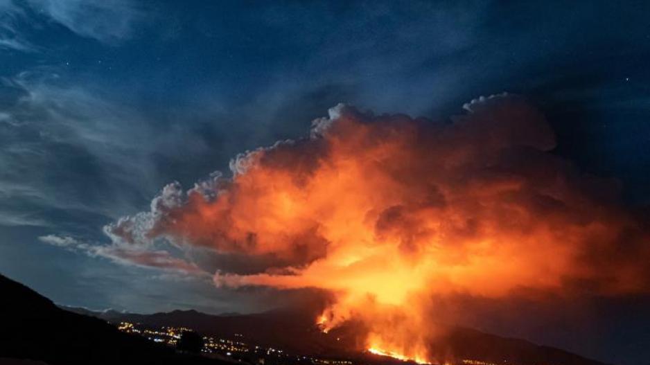 Στους 14 οι νεκροί από την έκρηξη του ηφαιστείου Σεμέρου στην Ινδονησία - Δεκάδες οι τραυματίες