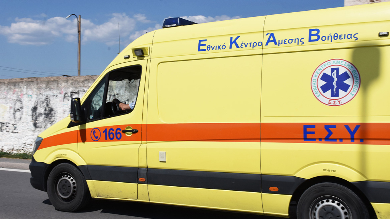 Πεζός παρασύρθηκε από αυτοκίνητο στον Βόλο - Νοσηλεύεται σε κρίσιμη κατάσταση