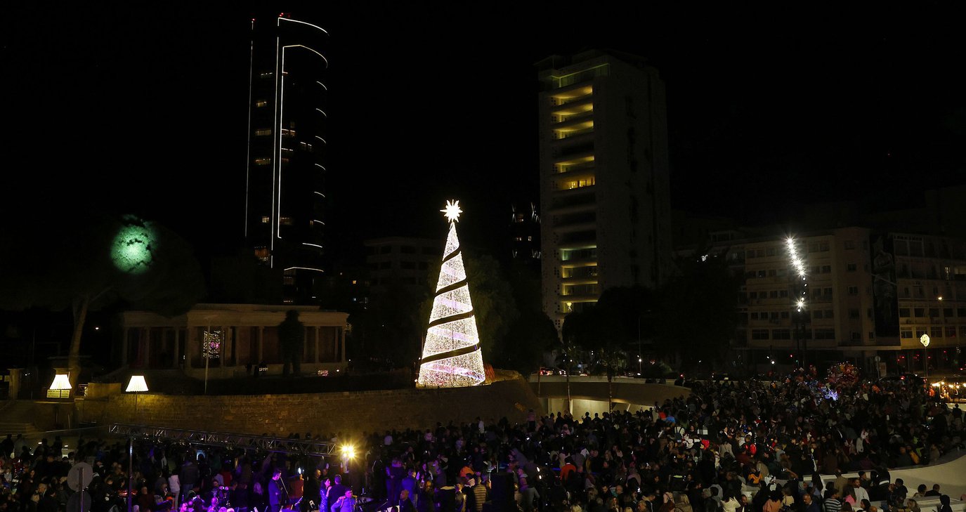 Στο πνεύμα των Χριστουγέννων μπαίνει και η πρωτεύουσα – Φωταγώγηση και συναυλία με γνωστούς καλλιτέχνες
