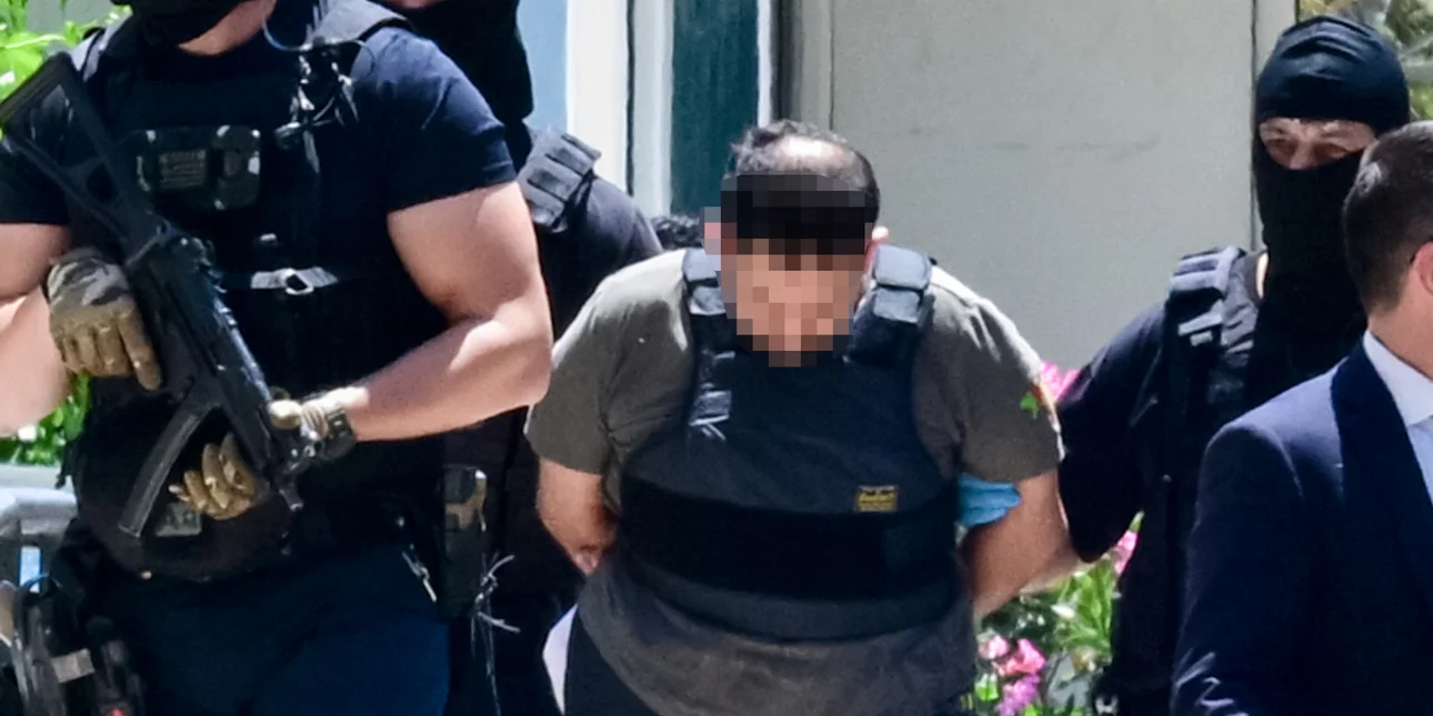 Διασυνδέσεις, ταξίδια και παραγγελίες: Ψάχνουν δύο πρόσωπα σε Ελλάδα και Κύπρο - Θρίλερ με τον 37χρονο Παλαιστίνιο στην Κρήτη