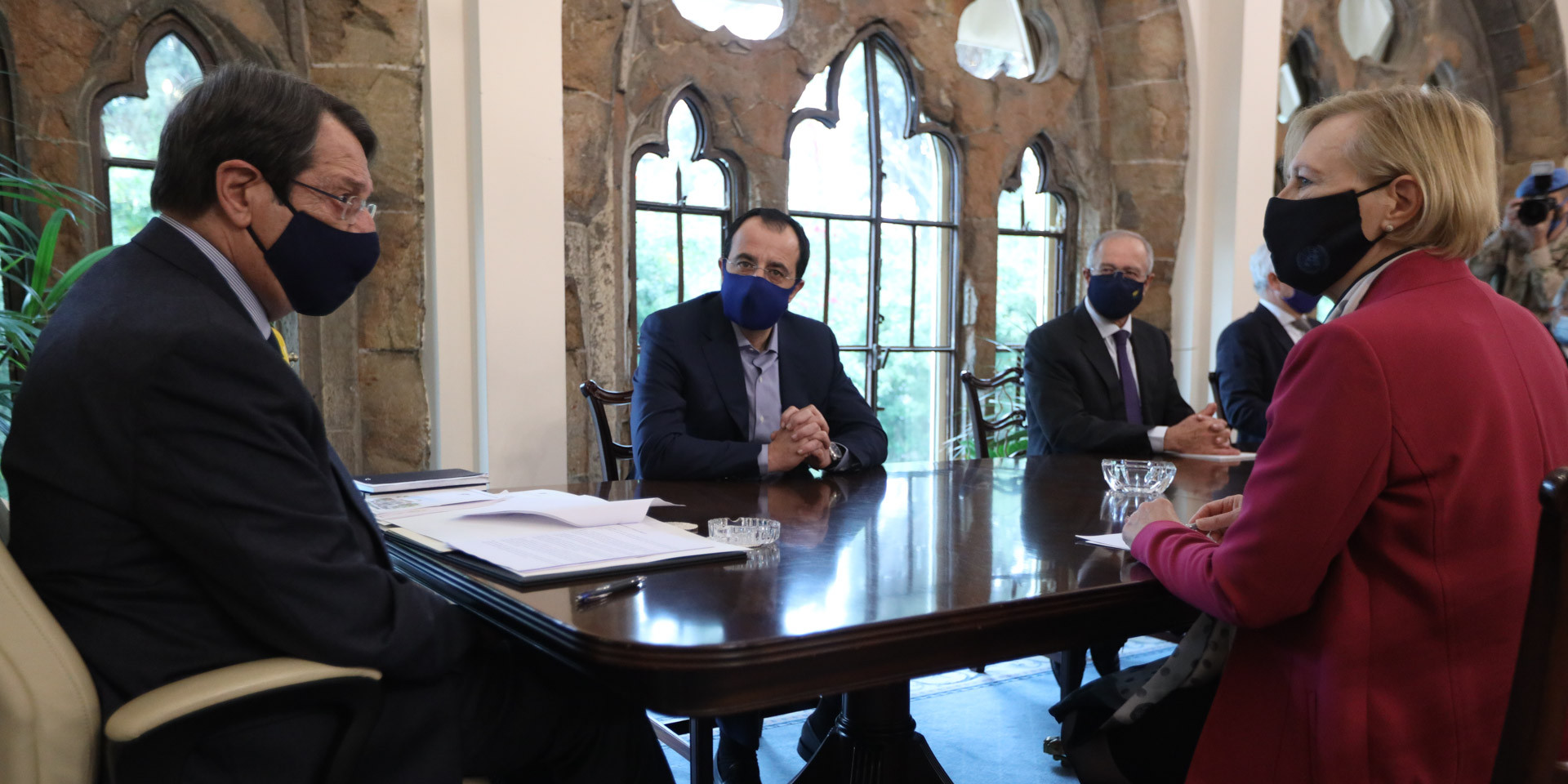 Πραγματοποιήθηκε η συνάντηση του Προέδρου Αναστασιάδη με Σπέχαρ