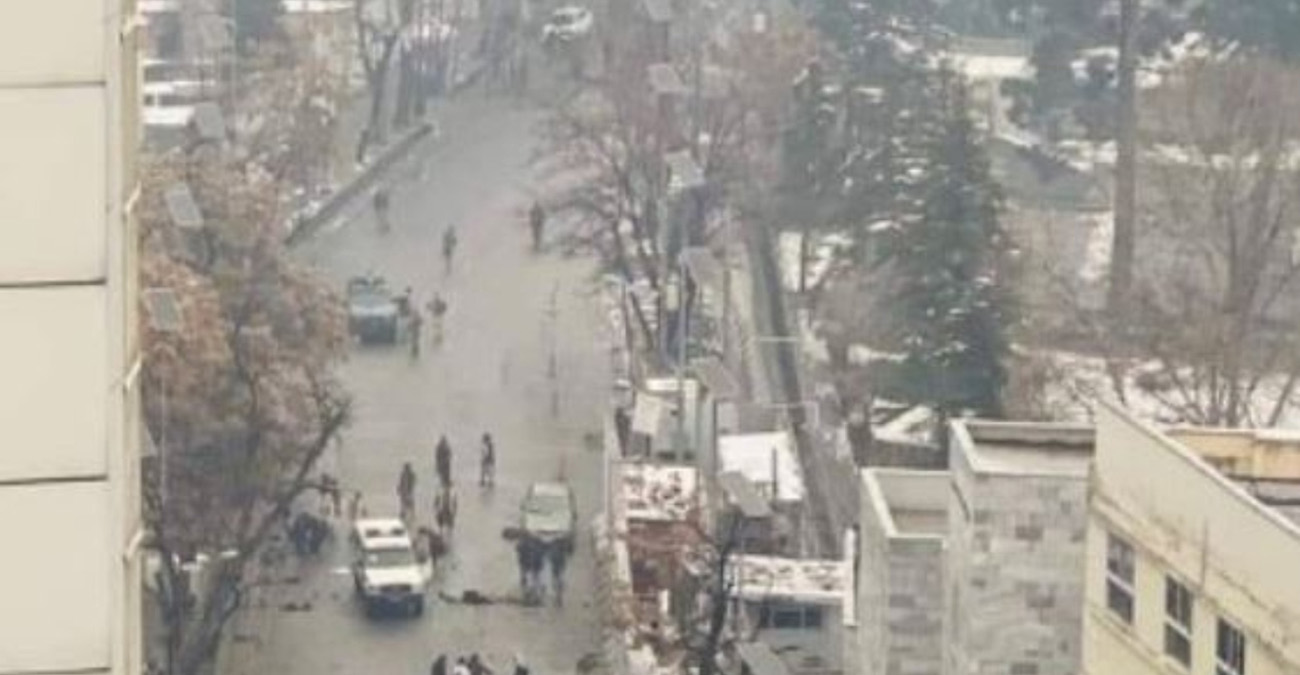 Βομβιστής καμικάζι πίσω από την ισχυρή έκρηξη στην Καμπούλ - «Δεν ξέρω πόσοι ήταν νεκροί ή τραυματίες»