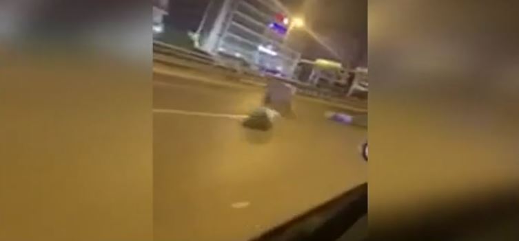 Πάνος Ζάρλας – VIDEO που προκαλεί σοκ – Η διαλυμένη μοτοσικλέτα και το άψυχο σώμα του 28χρονου στον δρόμο 