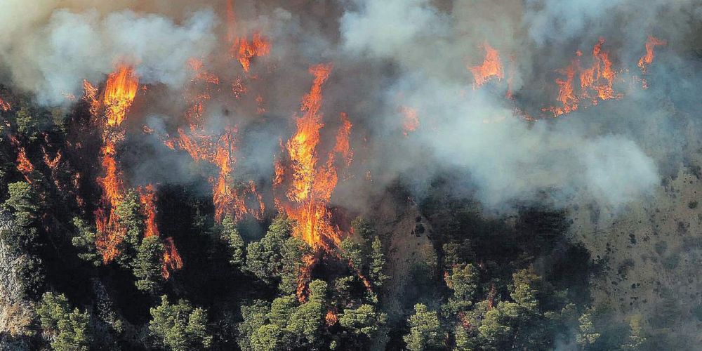 ΚΥΠΡΟΣ: Πυρκαγιά μεταξύ των κοινοτήτων Κλαυδιών και Τερσεφάνου
