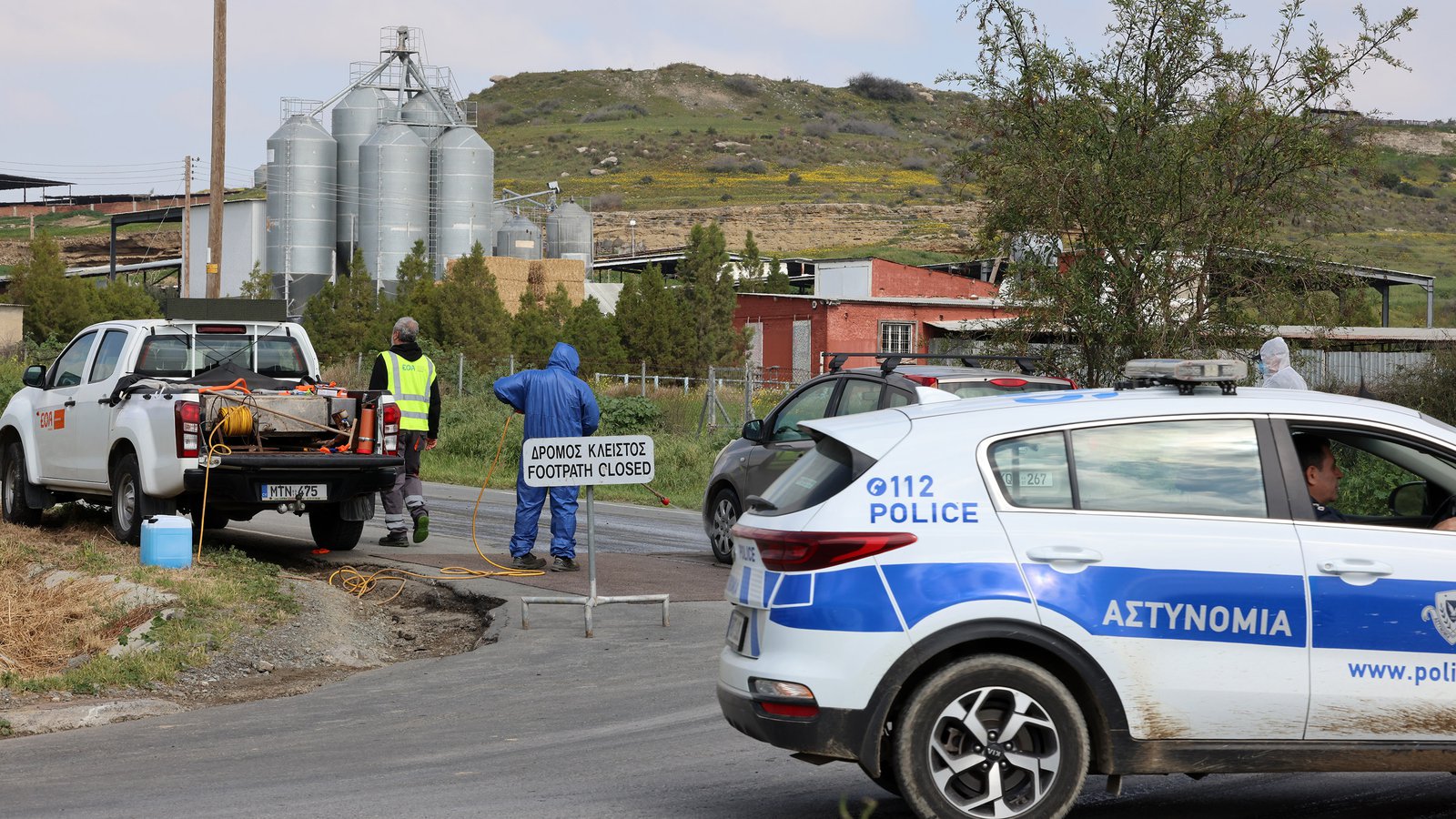 Επεισόδιο στην Πάχνα: Επίθεση στο τηλεοπτικό συνεργείο του ΡΙΚ από κτηνοτρόφους - Τι συνέβη
