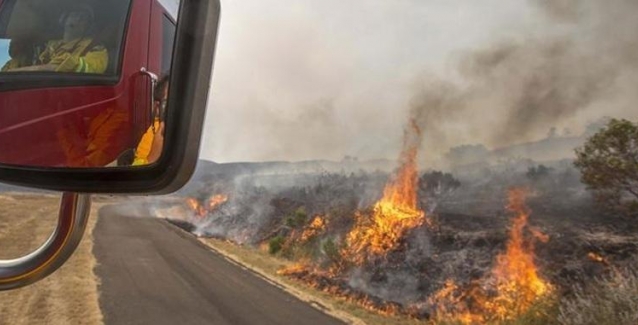 ΚΥΠΡΟΣ: Σε επίπεδο «Κόκκινου Συναγερμού» ο κίνδυνος πρόκλησης δασικών πυρκαγιών 
