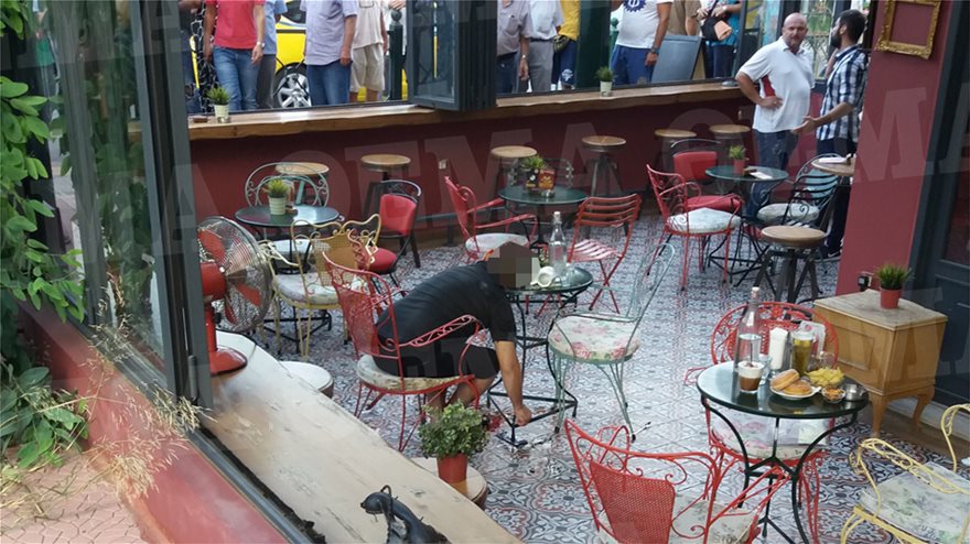ΕΚΤΑΚΤΟ-ΑΘΗΝΑ: Πλησίασαν άντρα και τον πυροβόλησαν στο κεφάλι μέσα σε καφετέρια γνωστού ηθοποιού