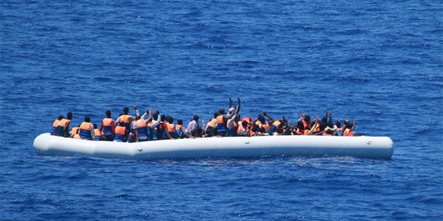 Νέα άφιξη μεταναστών: Χειροπέδες σε 20χρονο και 49χρονο ως οι πλοηγοί των βαρκών - Σήμερα ενώπιον Δικαστηρίου