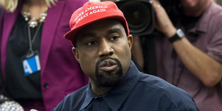 Kanye West: Απειλεί να μην εμφανιστεί στο Coachella εάν η Billie Eilish δεν ζητήσει συγγνώμη από τον φίλο του, Travis Scott