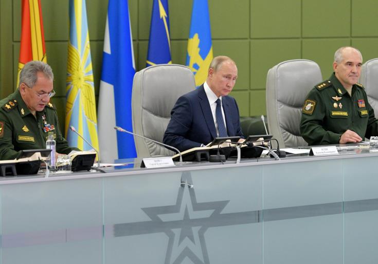Τηλεφωνική συνδιάλεξη Βλαντίμιρ Πούτιν και Εμανουέλ Μακρόν με επίκεντρο τη Συρία και την Ουκρανία