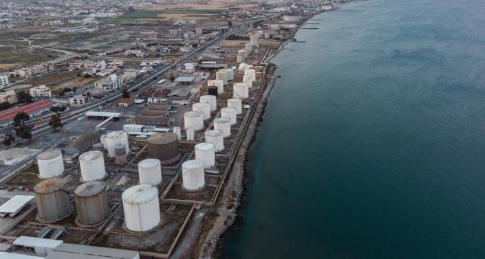 Εμπλοκή στη μετακίνηση πετρελαιοειδών και υγραερίου από τη Λάρνακα στο Βασιλικό 