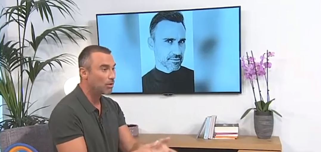 Μίλησε ανοιχτά για την ομοφυλοφιλία του ο Γιώργος Καπουτζίδης και έστειλε μηνύματα - VIDEO