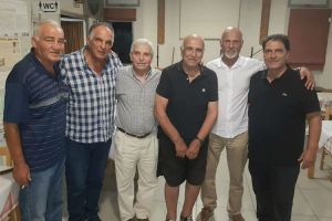 Βράβευσαν οι παλαίμαχοι της Ομόνοιας δυο μεγάλους ποδοσφαιριστές που έγραψαν την δίκη τους ιστορία στο κυπριακό και ελληνικό ποδόσφαιρο (ΦΩΤΟΓΡΑΦΙΕΣ)