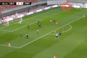 Απίστευτα πράγματα στο Ολυμπιακός-PSV: Πανέμορφο γκολ ο Εμβιλά, όμως ο Ζάχαβι το έκανε 2-2 σε δύο λεπτά! (ΒΙΝΤΕΟ)