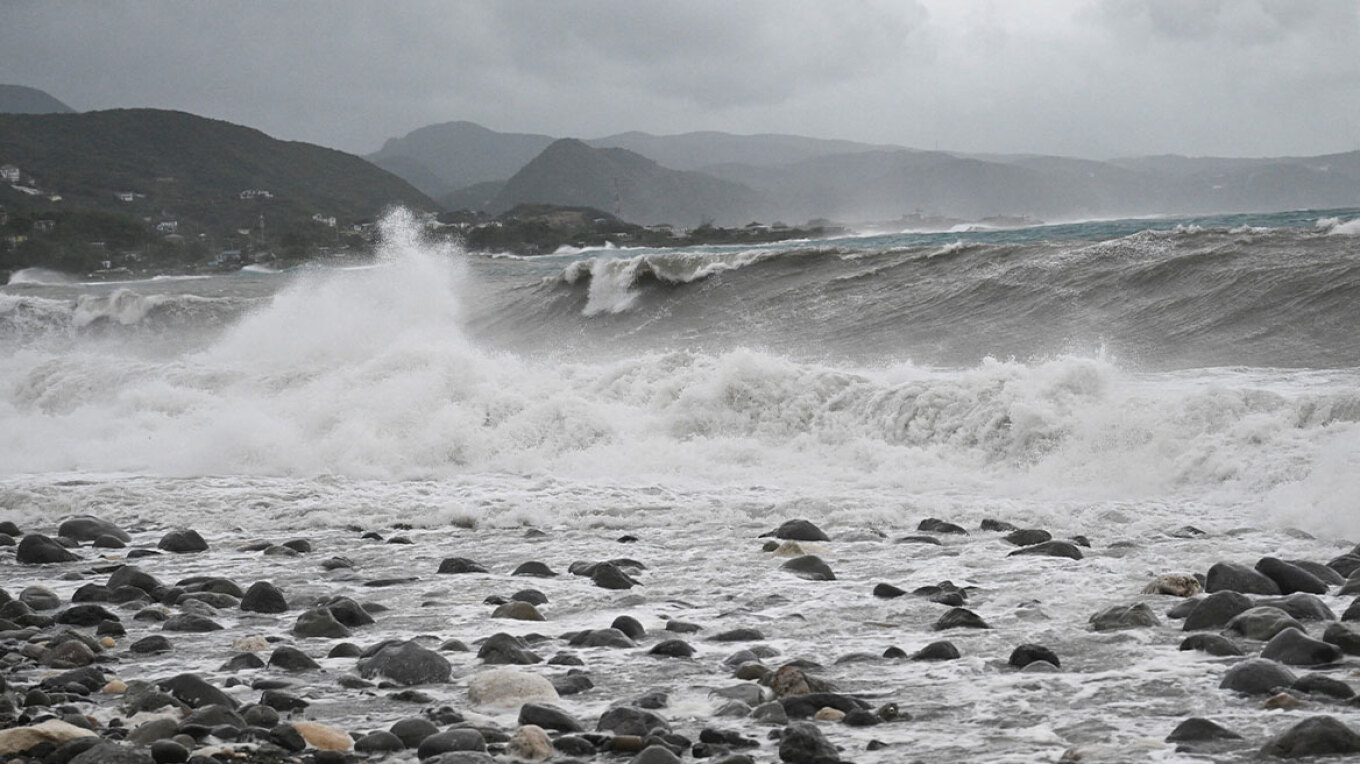 Ο τυφώνας Μελίσσα χτυπάει τη Τζαμάικα με ανέμους 260 χλμ/ώρα - Ο ισχυρότερος στην ιστορία της χώρας, δείτε ζωντανή εικόνα