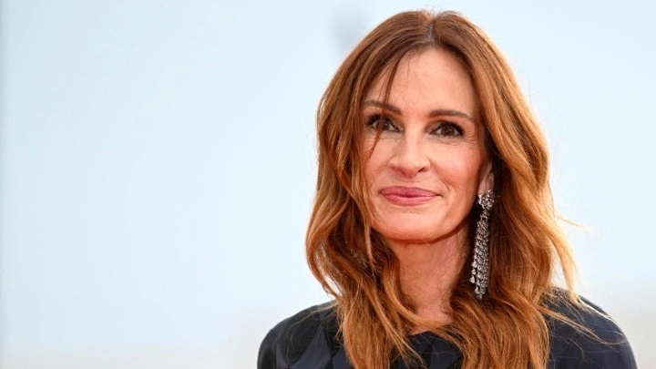 Τζούλια Ρόμπερτς: Τρελά ερωτευμένη με τον «αγαπημένο της άντρα» - Η τρυφερή ανάρτηση