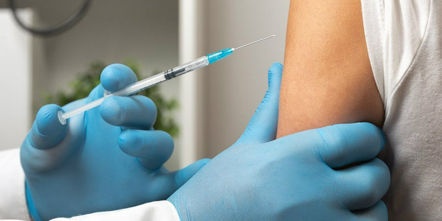 ΣΥΜΒΑΙΝΕΙ ΤΩΡΑ: Εγκρίθηκε από το Υπουργικό ο εμβολιασμός παιδιών 12 και άνω